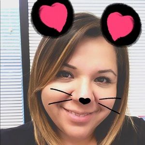 Meet your Posher, Cassie